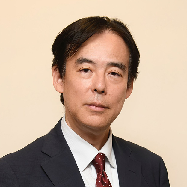 顔写真：Tetsuya Ogata