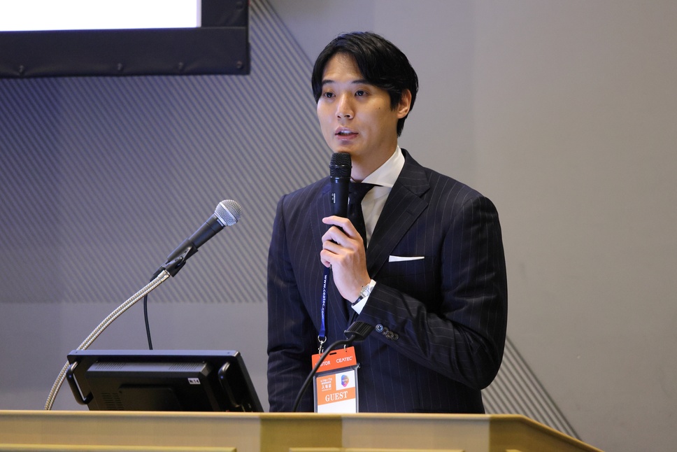 Visual Bank株式会社 代表取締役CEO 永井 真之氏